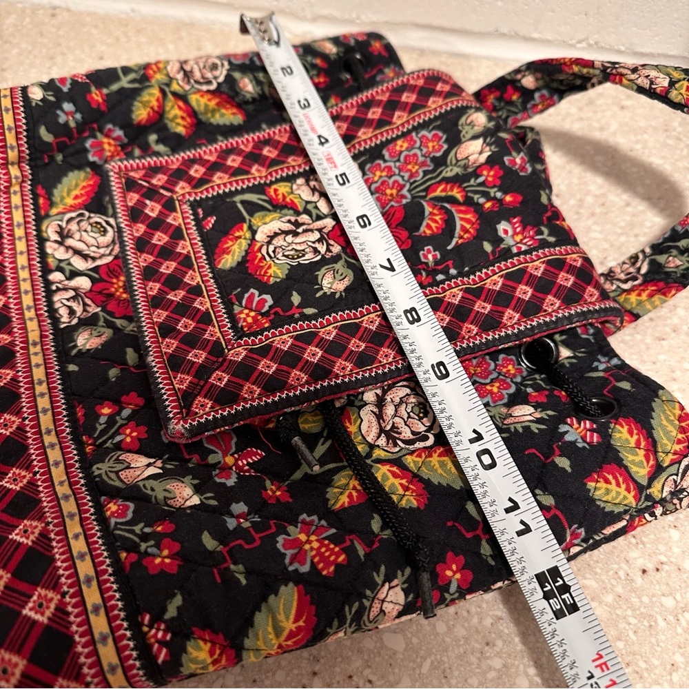 Vintage Vera Bradley Floral Quilted Backpack in Anastasia Black & Red Roses GUC - Picture 11 of 16